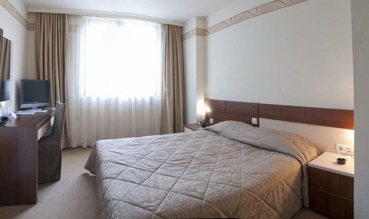 Hugo Hotel ヴァルナ エクステリア 写真